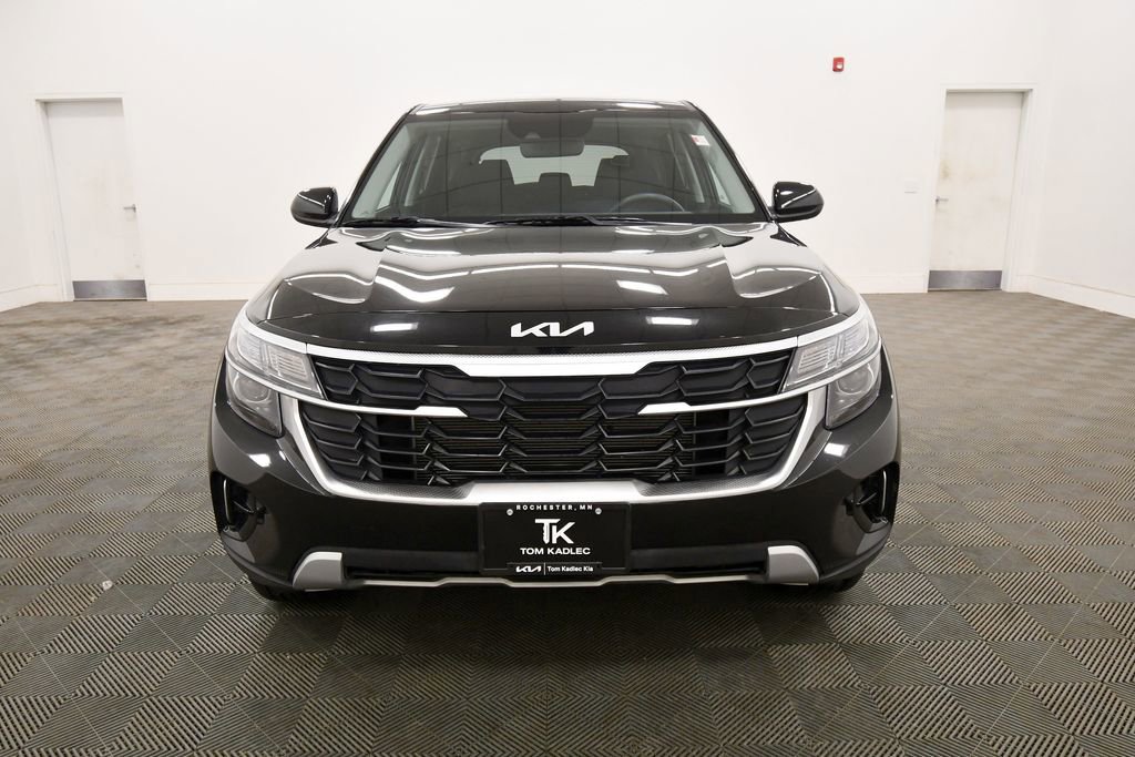 Certified 2026 Kia Seltos LX AWD/4WD image 11