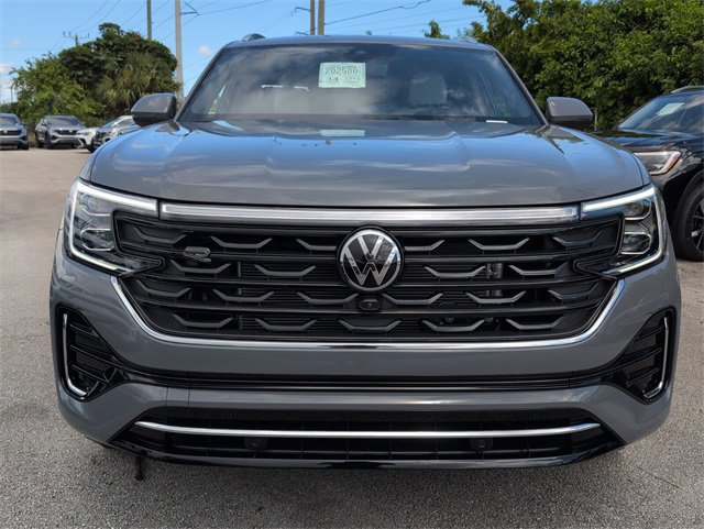 New 2026 Volkswagen Atlas Cross Sport SEL Premium R-Line image 3