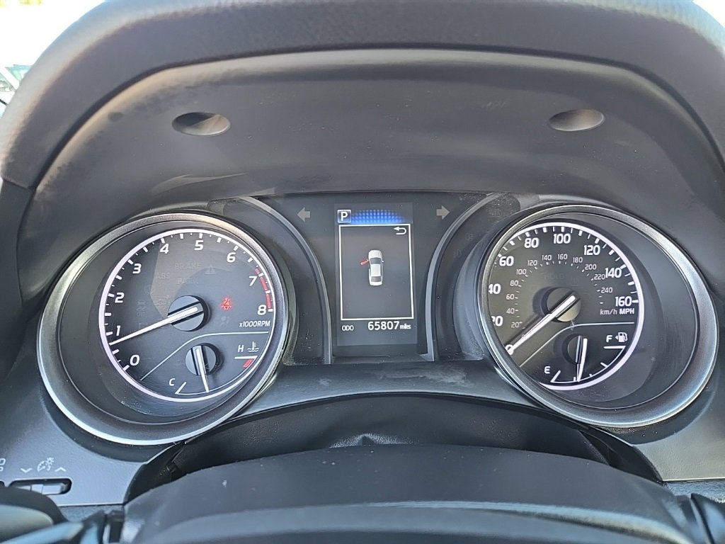 Used 2023 Toyota Camry SE image 16