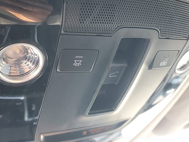 Certified 2023 Kia Sorento SX AWD/4WD image 32