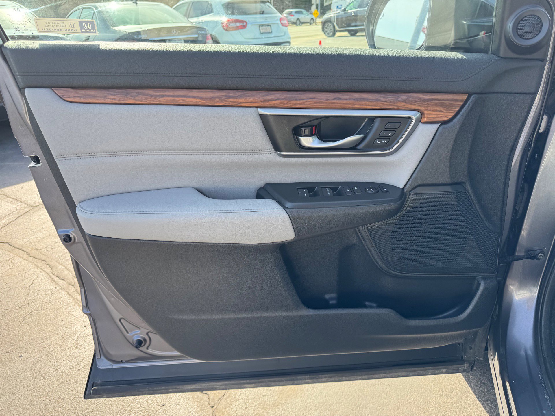 Used 2018 Honda CR-V EX-L image 5
