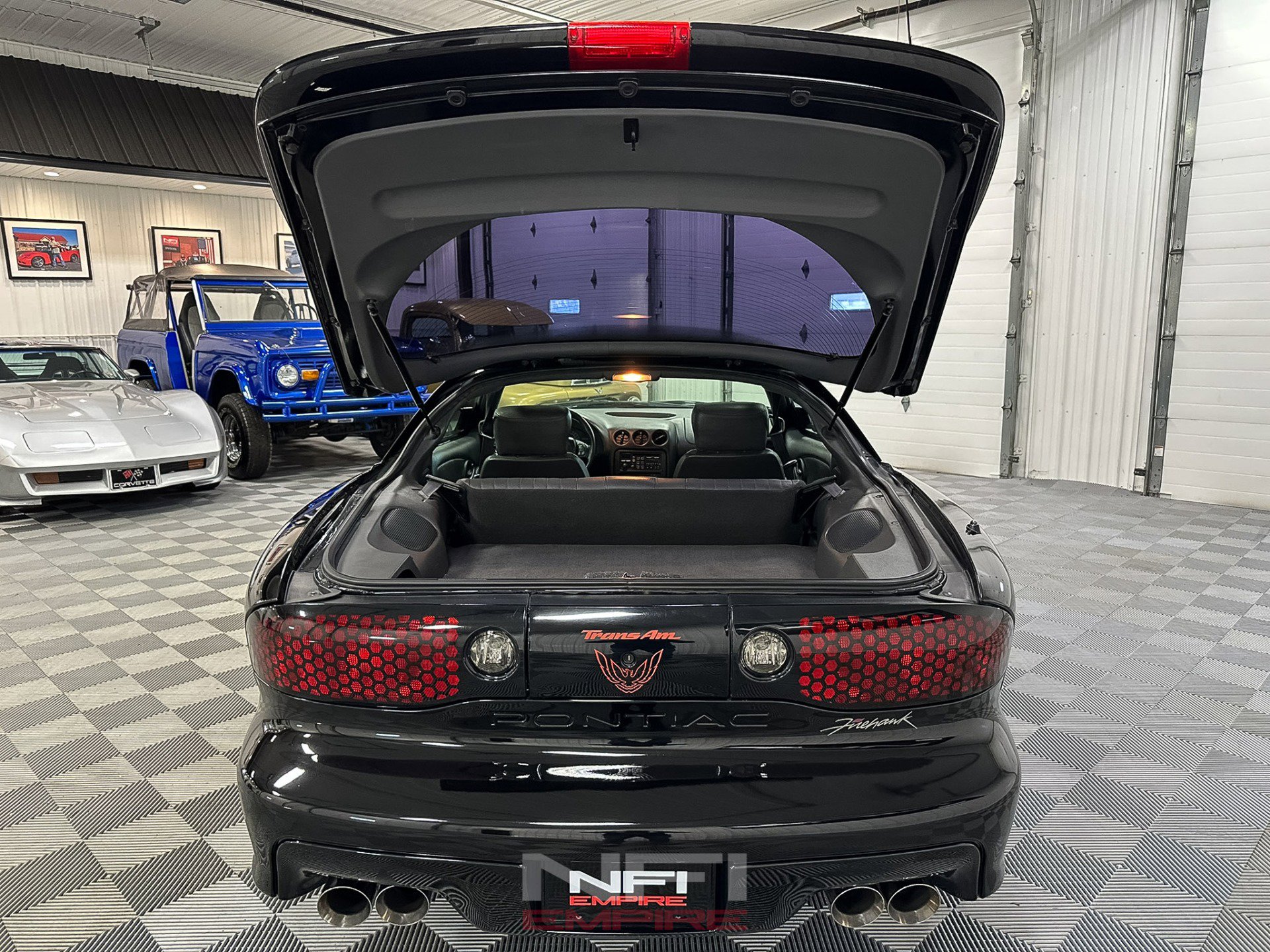 Used 1999 Pontiac Firebird Formula w/ SLP Firehawk Pkg image 39