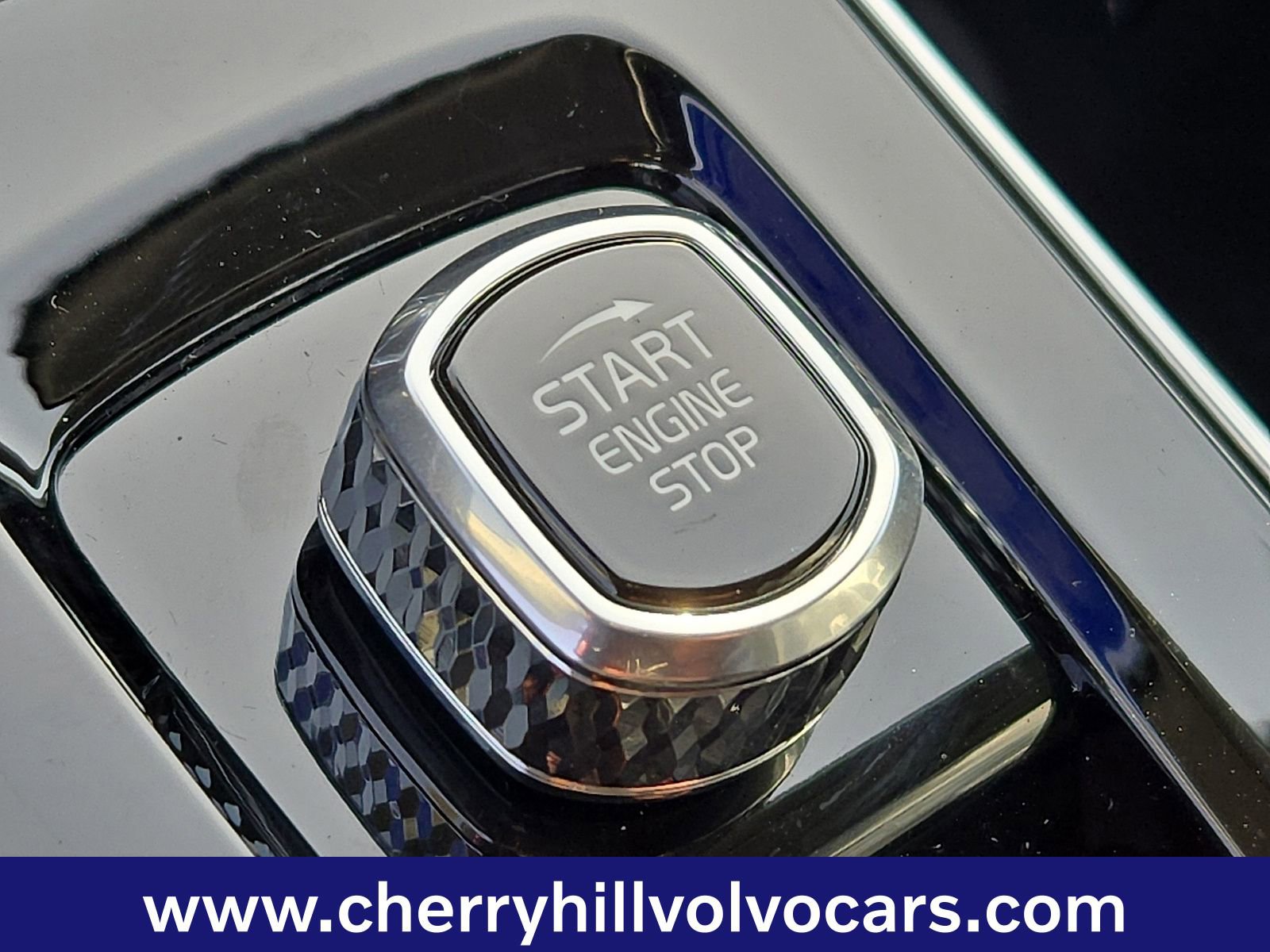 New 2026 Volvo XC90 B6 Ultra w/ Protection Package image 18