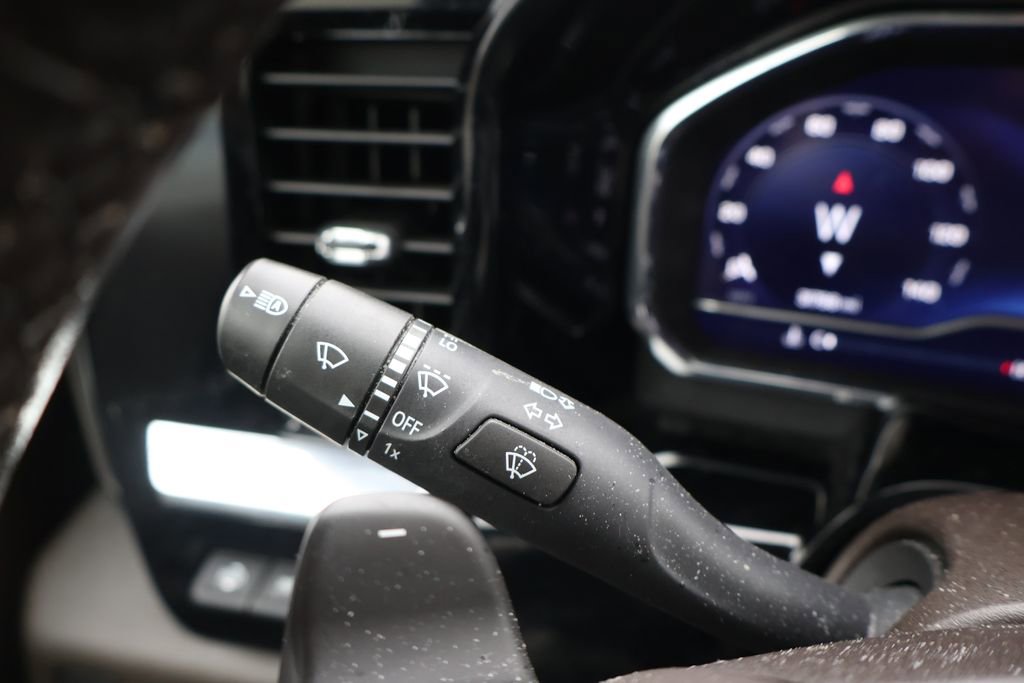 Used 2023 Chevrolet Silverado 1500 LTZ w/ LTZ Premium Package image 24