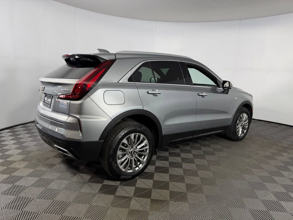 Used 2024 Cadillac XT4 Premium Luxury image 5