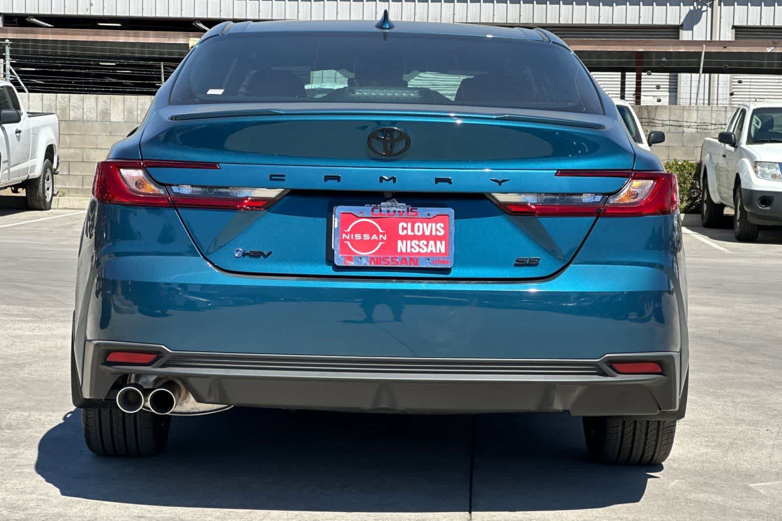 Used 2026 Toyota Camry SE w/ Multimedia Upgrade Package FWD image 8