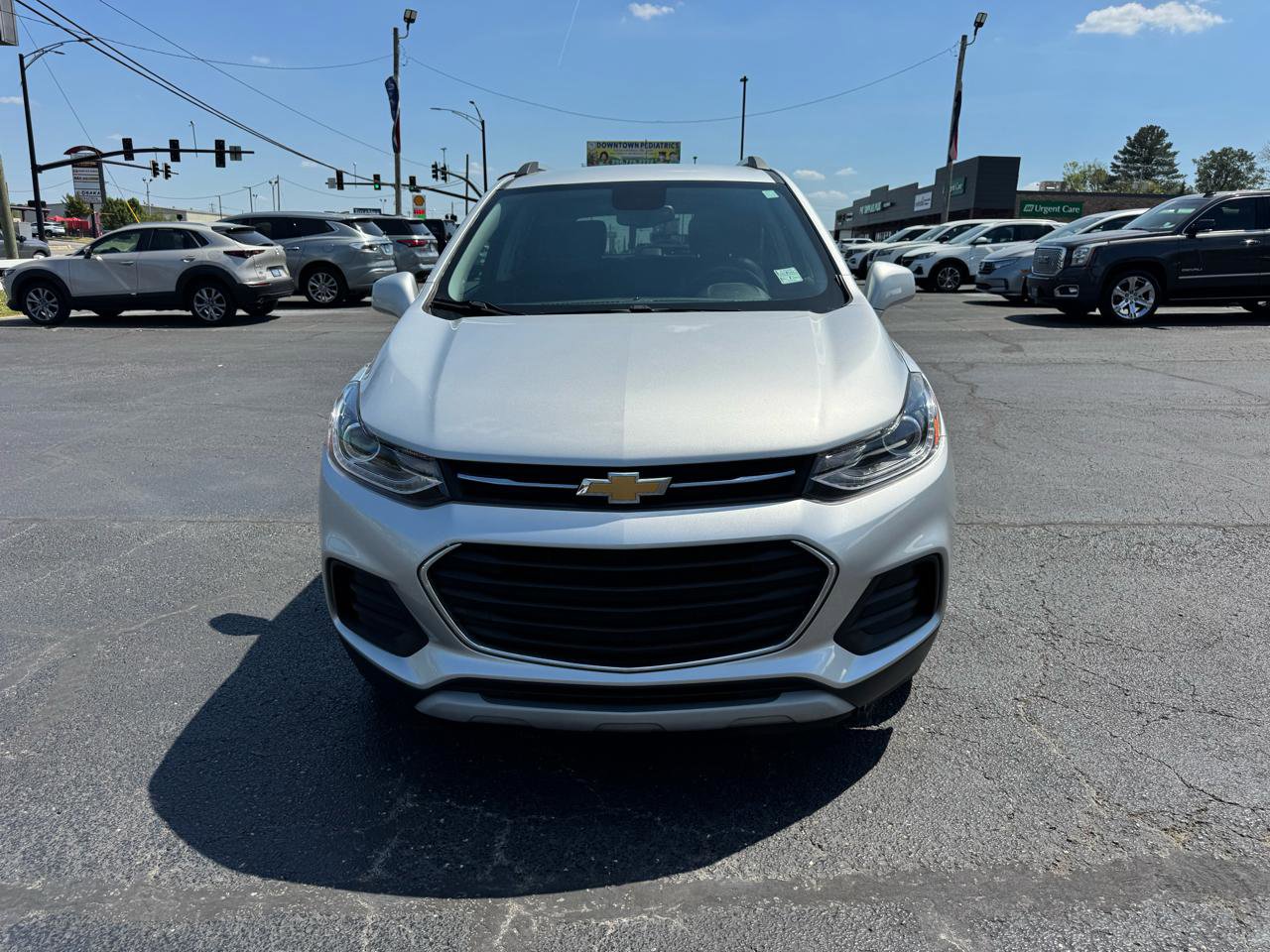Used 2020 Chevrolet Trax LT w/ LT Convenience Package image 3