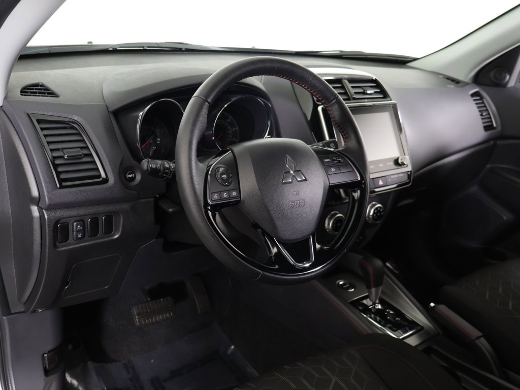 Used 2024 Mitsubishi Outlander Sport LE image 23