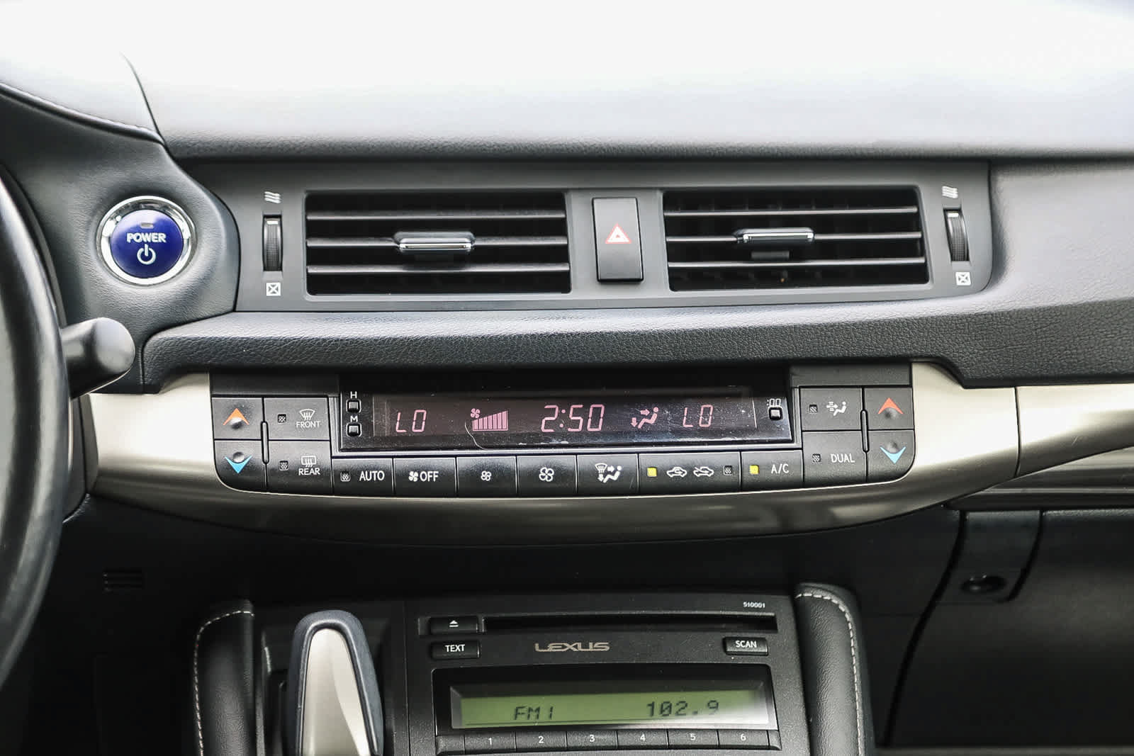 Used 2015 Lexus CT 200h FWD image 15
