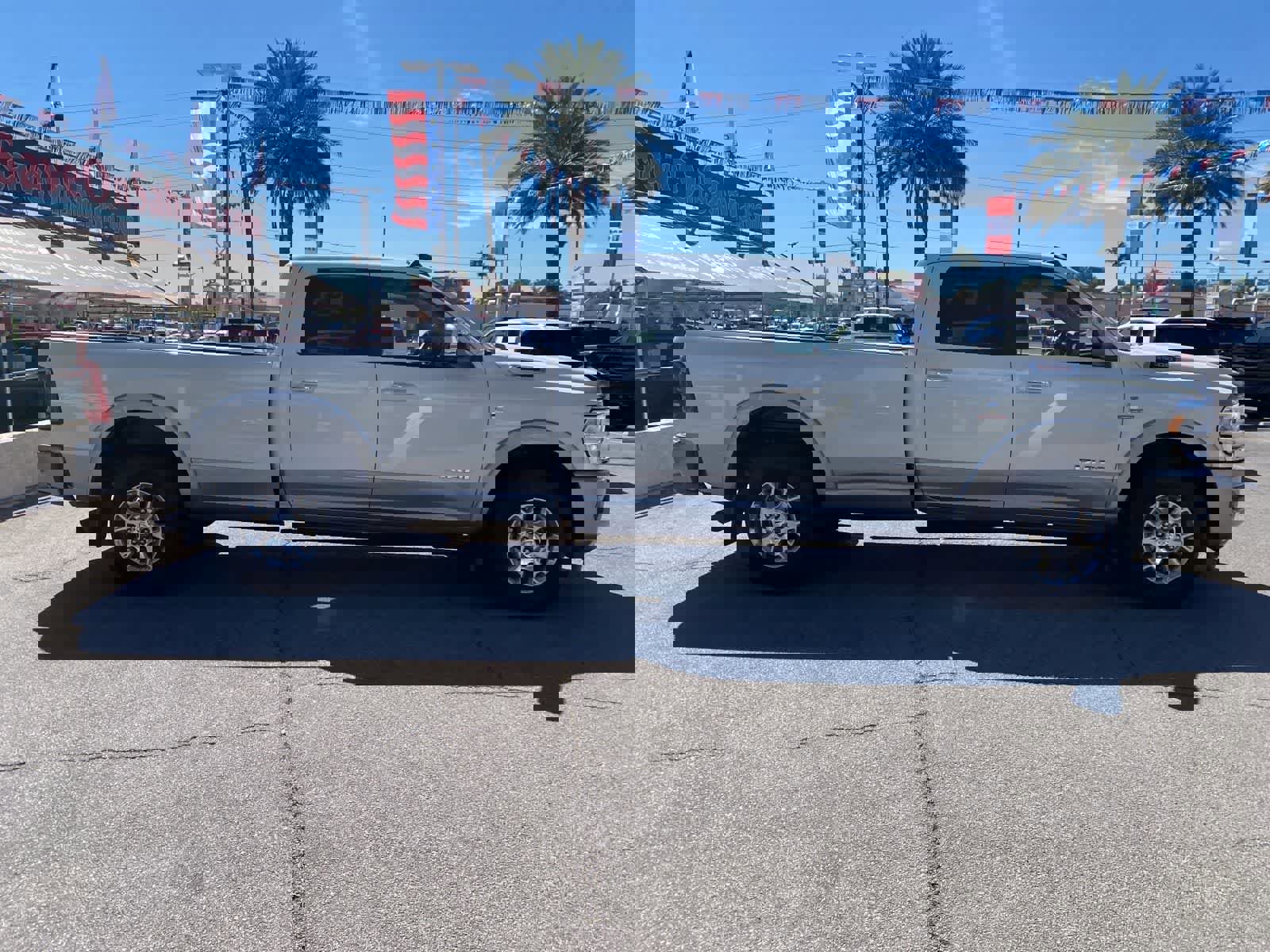 Certified 2022 RAM 3500 Laramie image 4