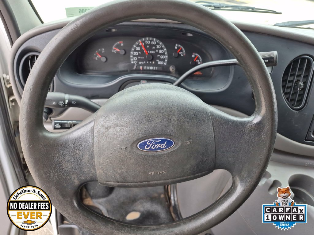 Used 2002 Ford E-150 and Econoline 150 RWD image 11