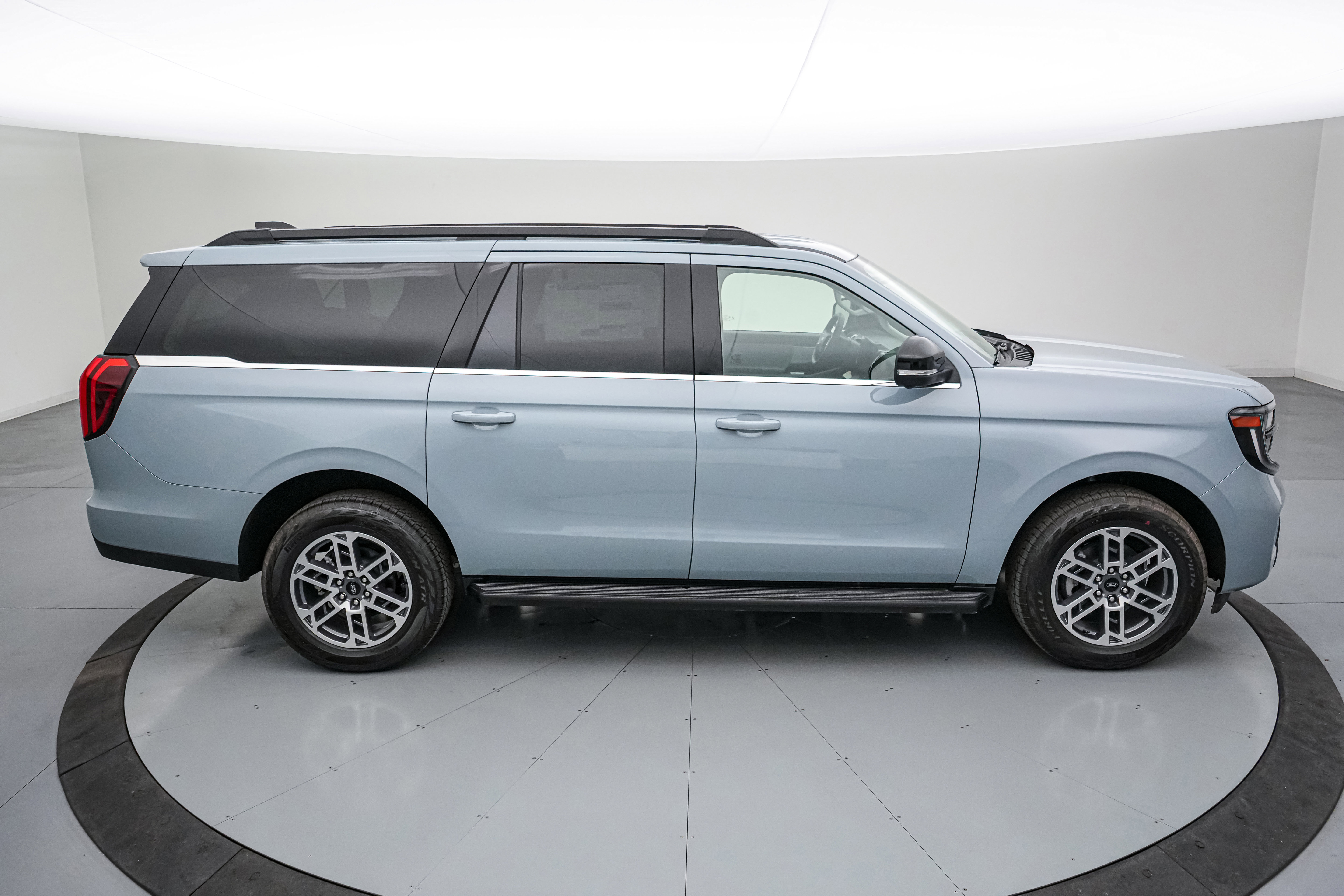 New 2026 Ford Expedition Max Active AWD/4WD image 4