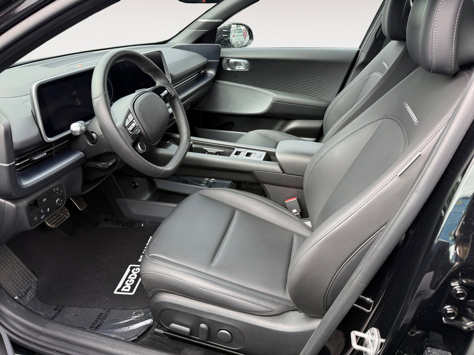 Used 2023 Hyundai Ioniq 6 Limited image 10