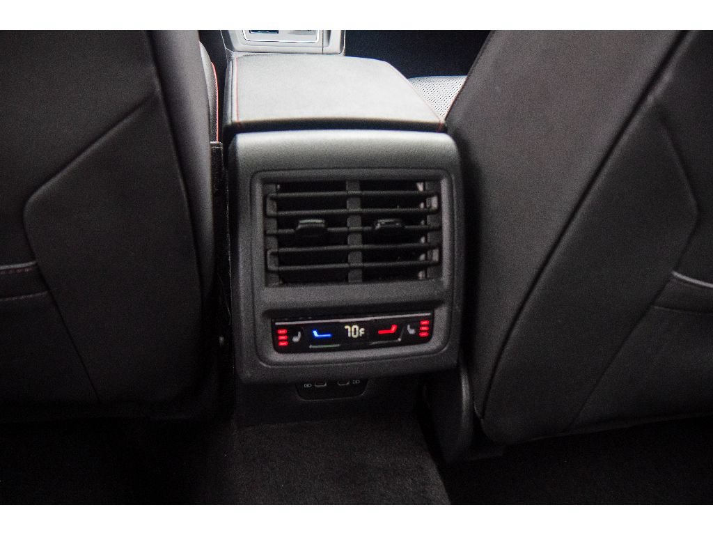 Used 2022 Volkswagen GTI Autobahn FWD image 20