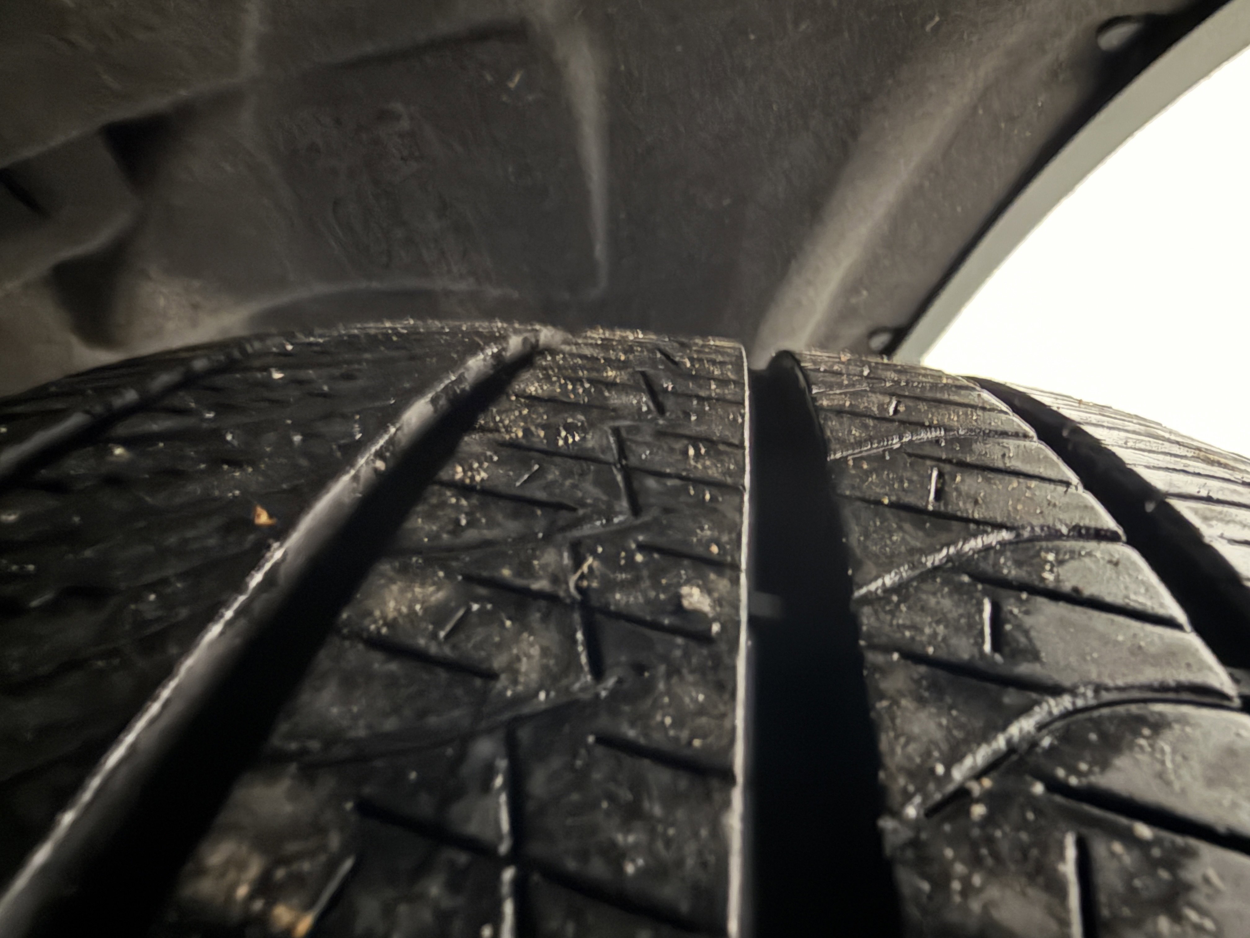 Used 2024 Ford Explorer ST-Line w/ Class IV Trailer Tow Package image 29