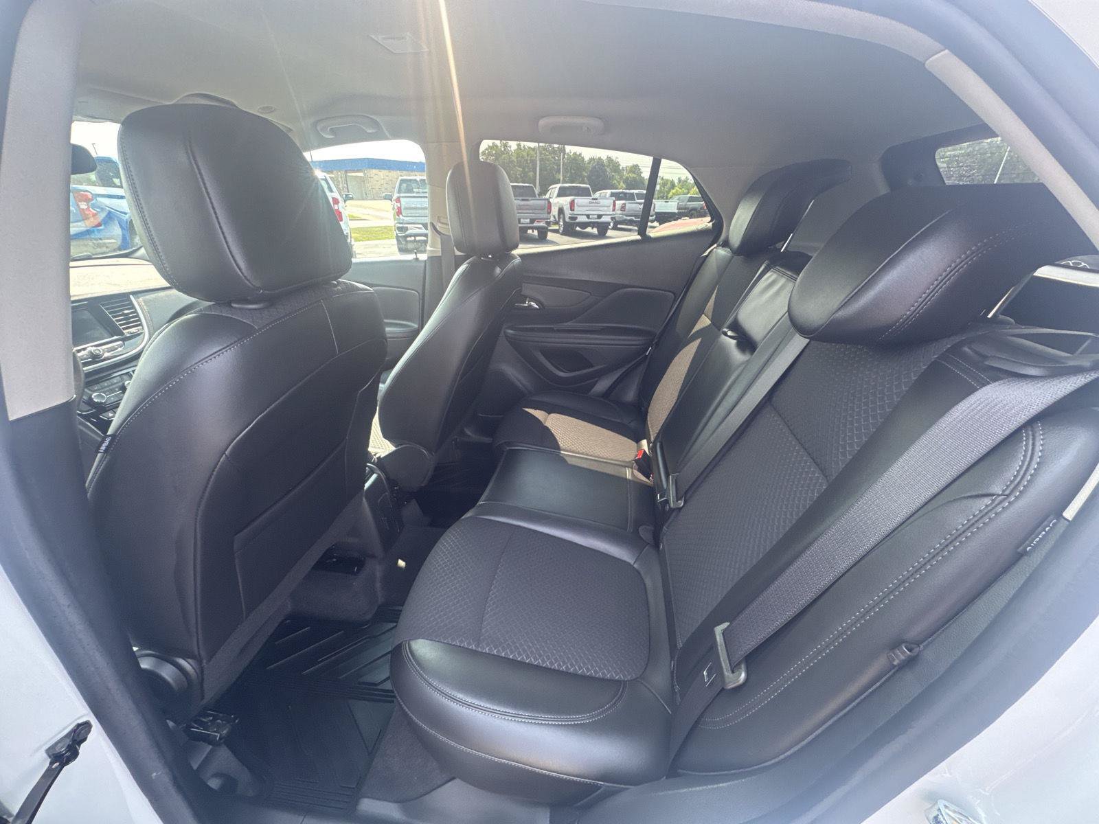 Used 2022 Buick Encore Preferred w/ Safety Package AWD/4WD image 9