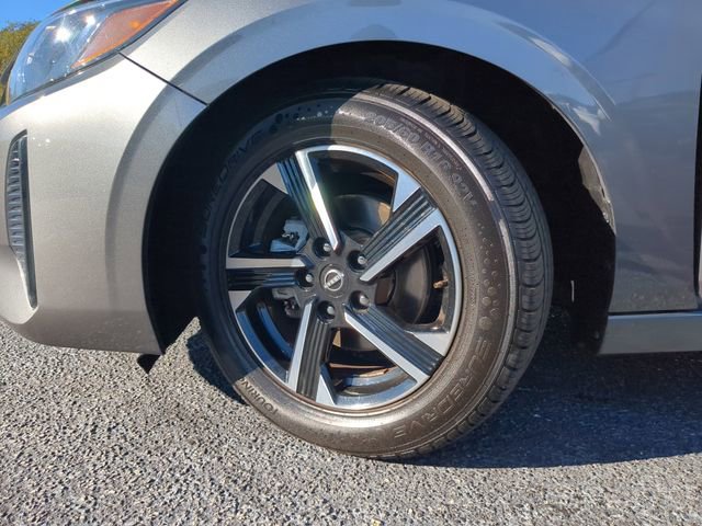 Used 2024 Nissan Sentra SV image 34