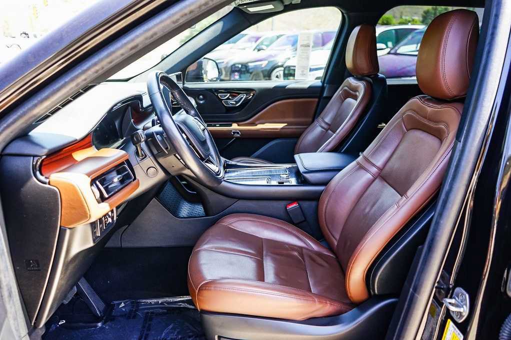 Used 2022 Lincoln Aviator Reserve w/ Equipment Group 201A AWD/4WD image 18