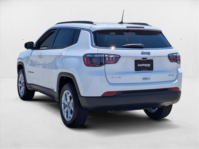 New 2025 Jeep Compass Latitude image 9