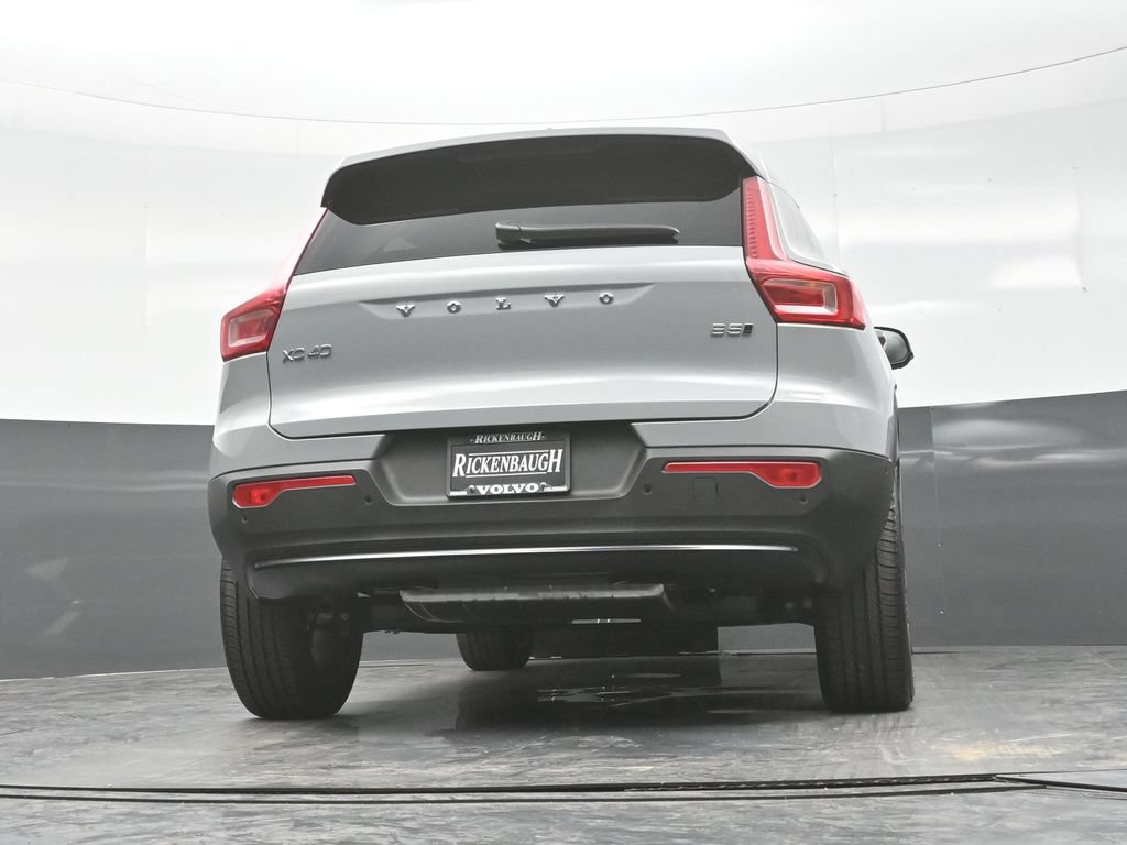 New 2026 Volvo XC40 B5 Plus w/ Protection Package Premier AWD/4WD image 28