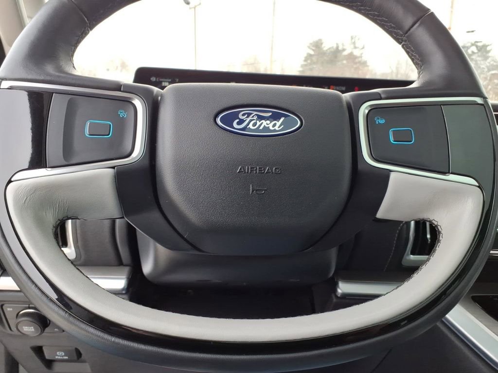 Used 2025 Ford Expedition Max Platinum image 20