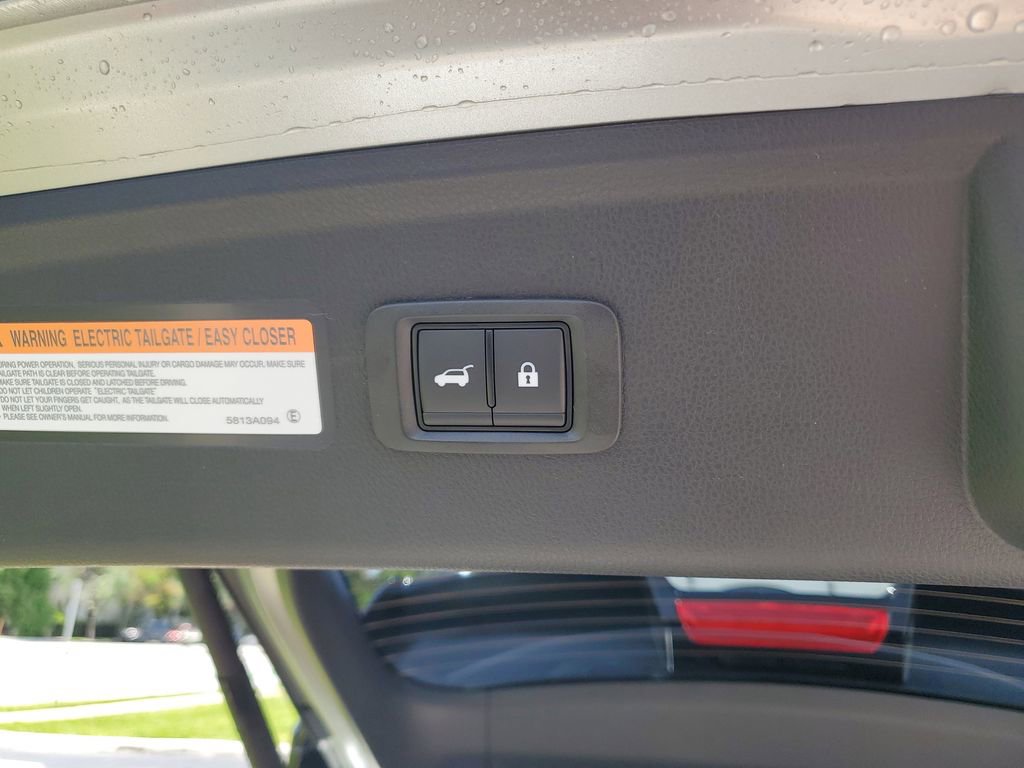 New 2025 Mitsubishi Eclipse Cross Black Edition image 11