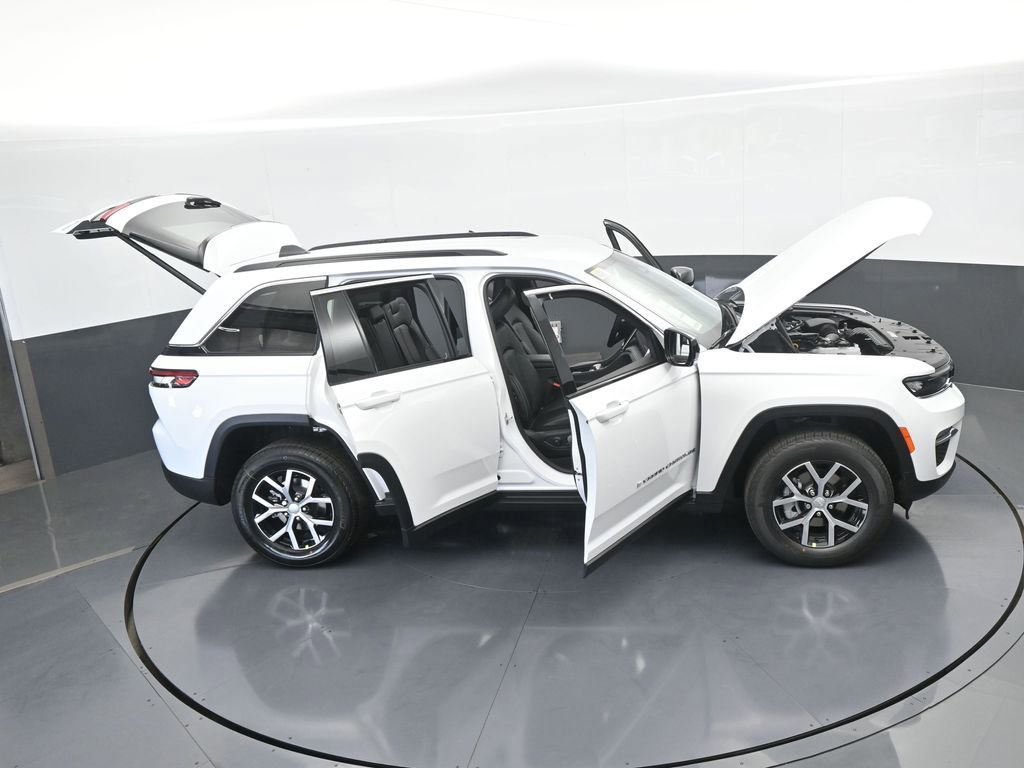 Used 2025 Jeep Grand Cherokee Limited image 69