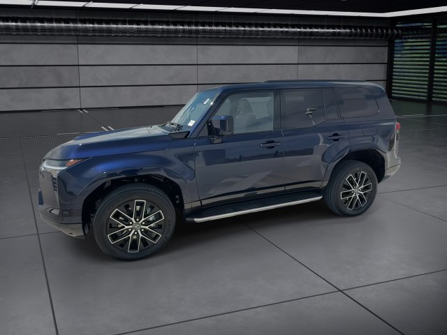 Certified 2025 Lexus GX 550 w/ Cold Area Package AWD/4WD image 5