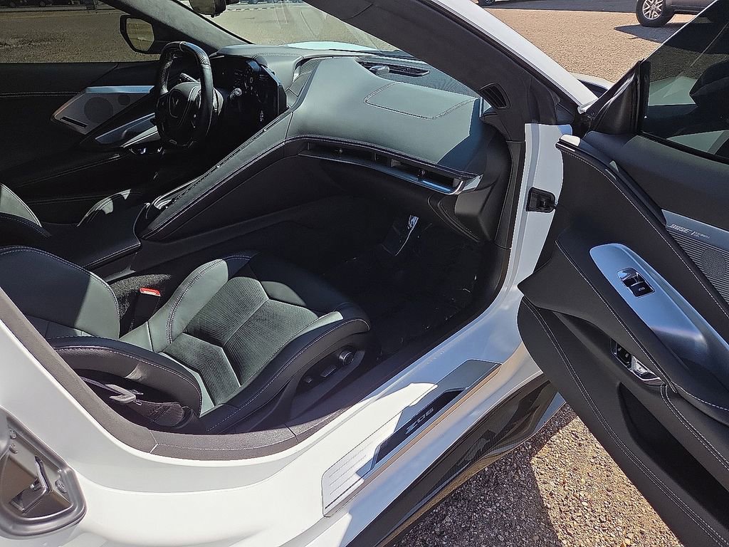 Used 2024 Chevrolet Corvette Z06 w/ Battery Protection Package image 14