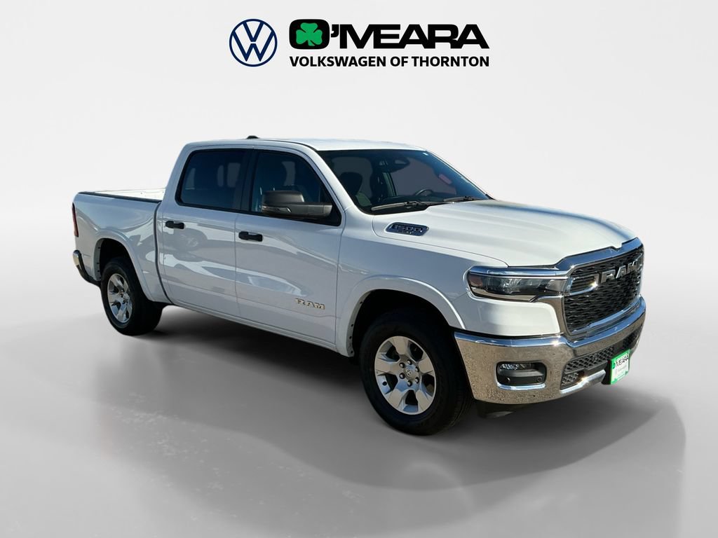 Used 2025 RAM 1500 Big Horn AWD/4WD image 7
