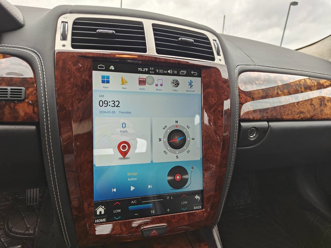 Used 2010 Jaguar XKR R image 11