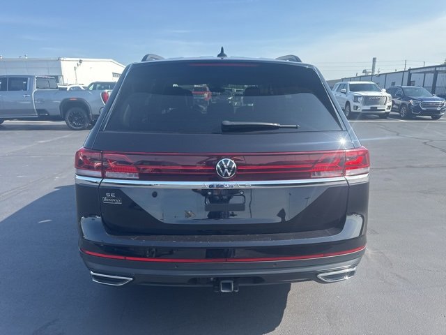 Used 2024 Volkswagen Atlas SE image 4