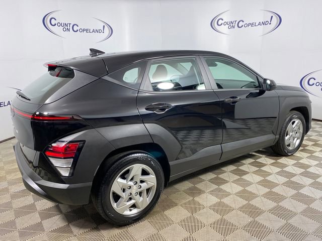Used 2024 Hyundai Kona SE image 6