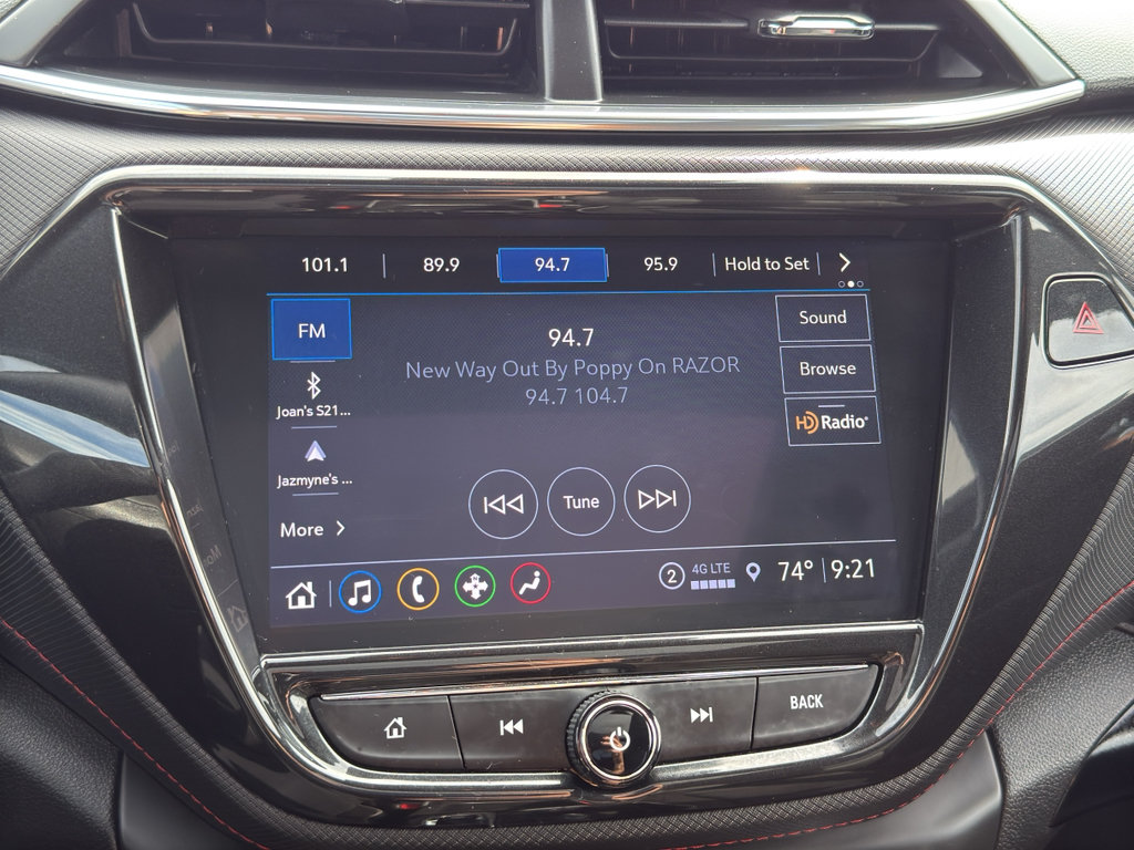 Certified 2022 Chevrolet TrailBlazer RS w/ Sun and Liftgate Package AWD/4WD image 19