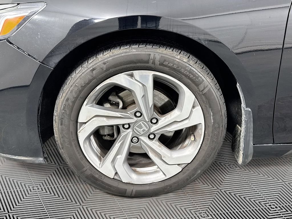 Used 2018 Honda Accord EX-L image 34