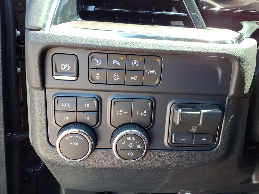 New 2026 Chevrolet Tahoe Z71 w/ Comfort Package image 30