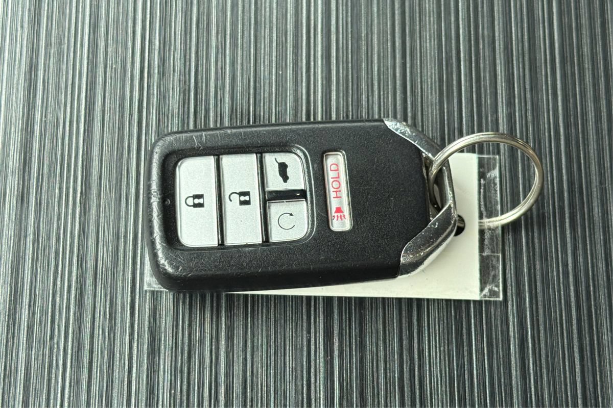 Used 2016 Honda Pilot EX-L image 37