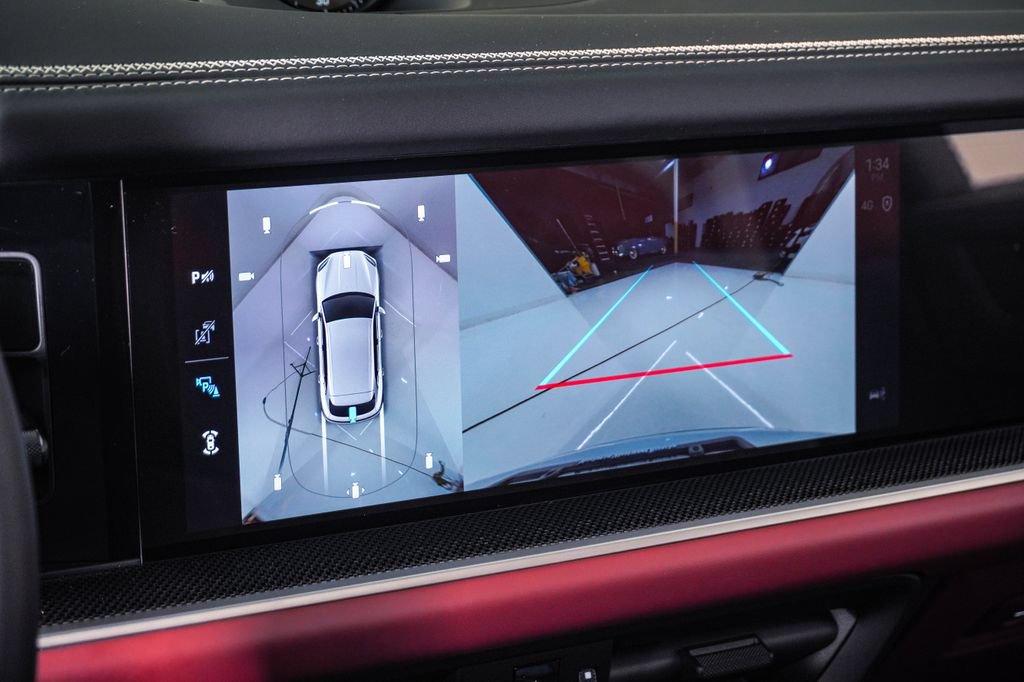 New 2026 Porsche Cayenne Turbo AWD/4WD image 24