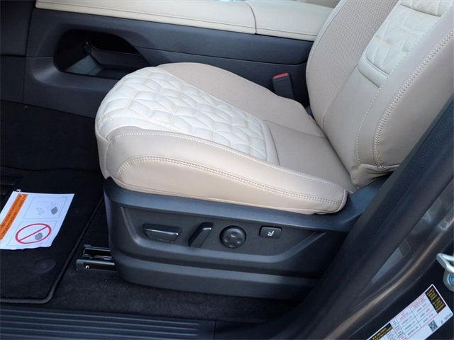 New 2026 Nissan Armada Platinum Reserve image 6