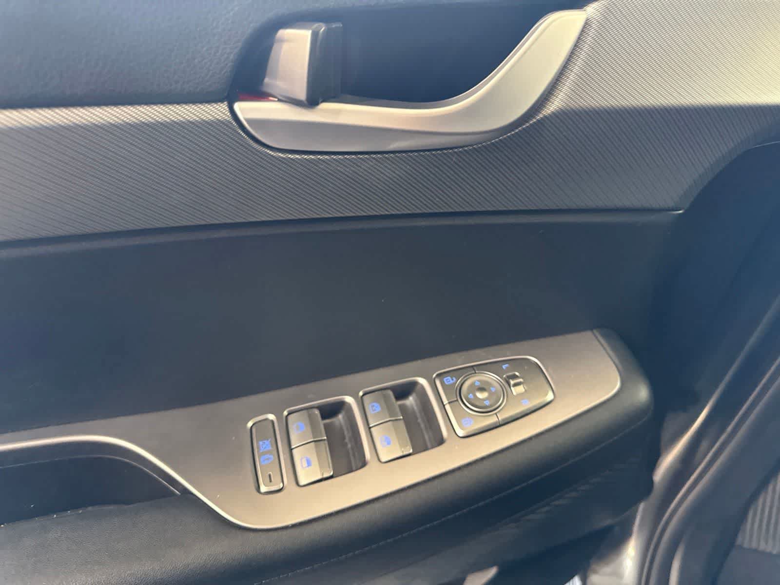 Used 2024 Hyundai Palisade SEL FWD image 16