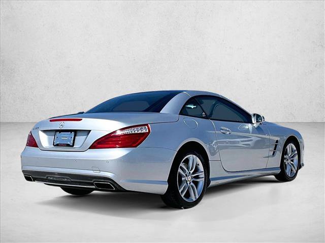 Used 2016 Mercedes-Benz SL 550 image 2