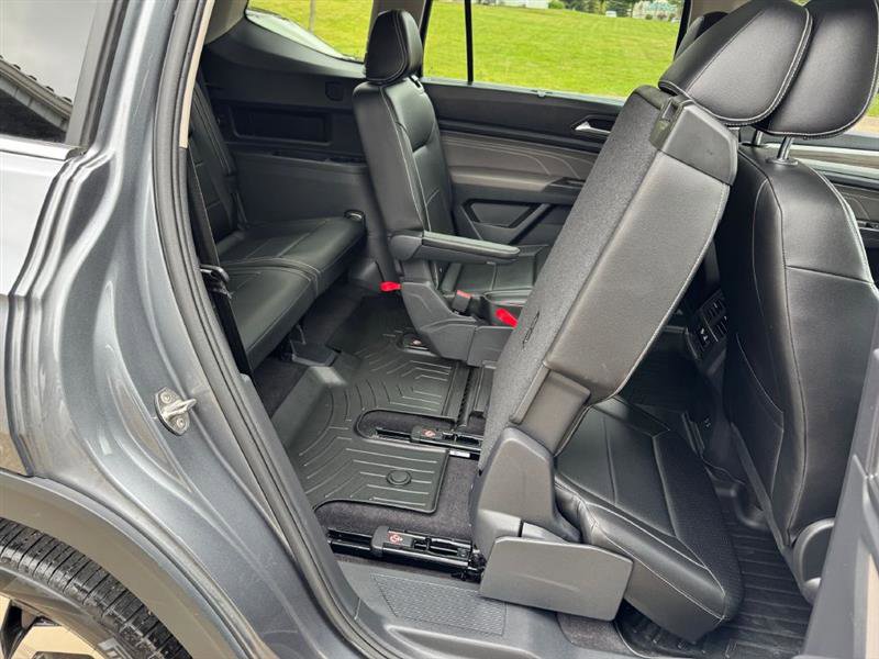 Used 2022 Volkswagen Atlas SEL image 28