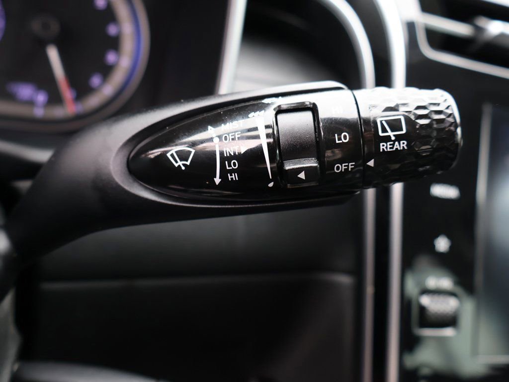 Used 2022 Hyundai Tucson SE image 38