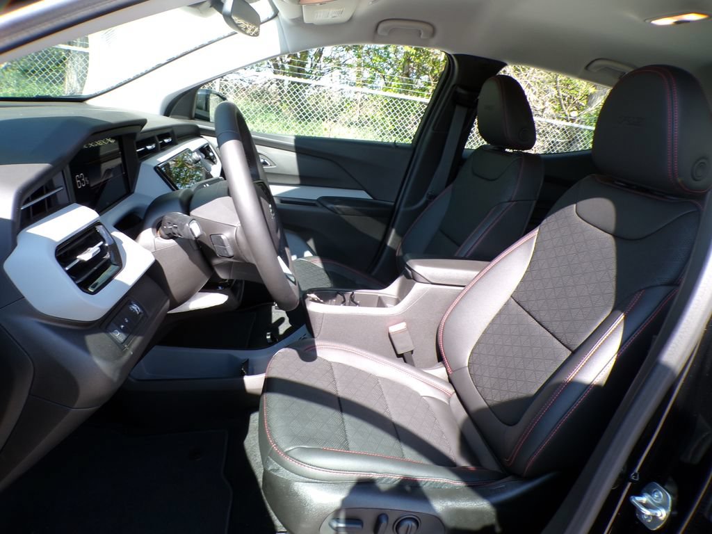 New 2027 Chevrolet Bolt RS FWD image 12
