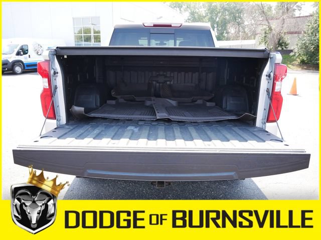 Used 2020 Chevrolet Silverado 1500 LTZ AWD/4WD image 12