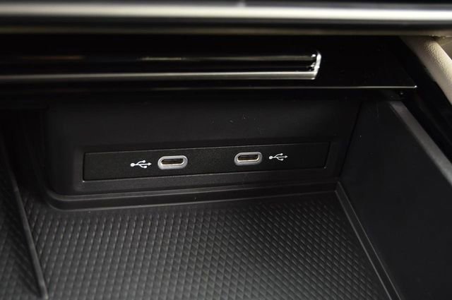 New 2026 Volkswagen Atlas SEL image 16