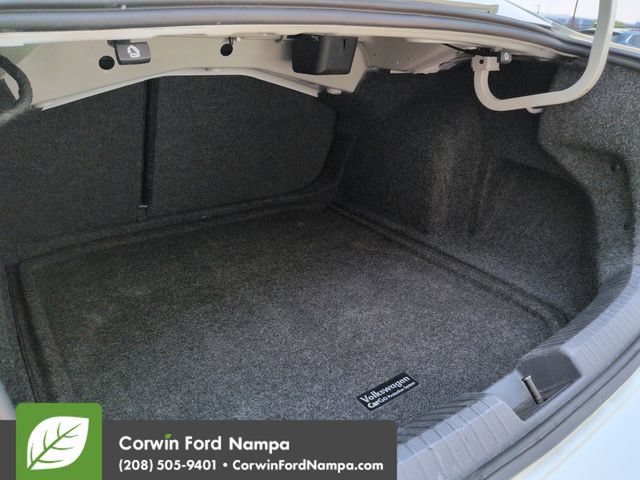 Used 2020 Volkswagen Jetta R-Line FWD image 29