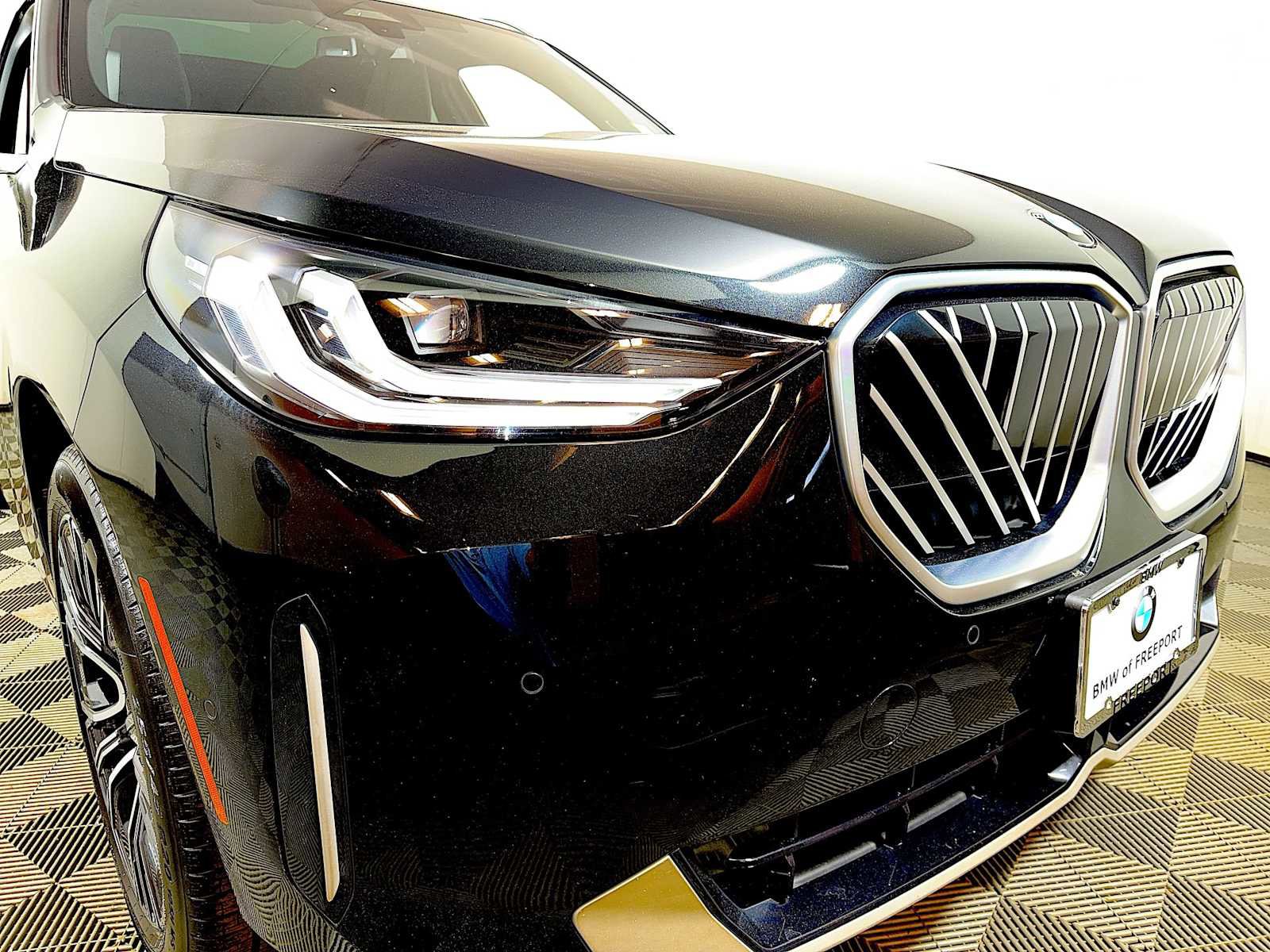 Used 2025 BMW X3 xDrive30 w/ Convenience Package AWD/4WD image 25