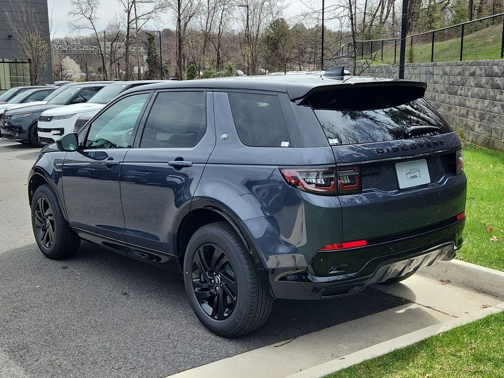 New 2026 Land Rover Discovery Sport Landmark AWD/4WD image 12