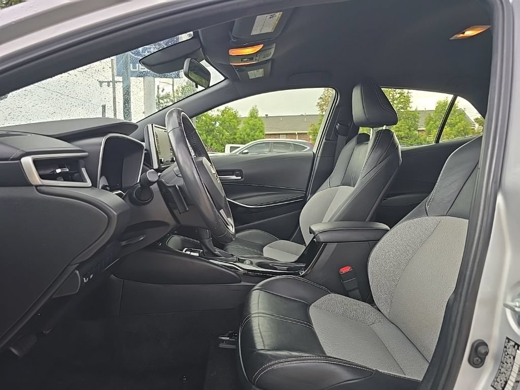 Used 2021 Toyota Corolla XSE FWD image 21